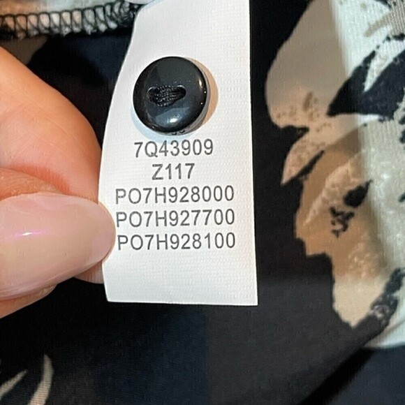 NWT Lucky Brand Floral Peasant Top - Size 1X - Picture 14 of 14